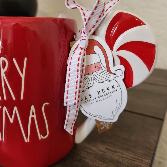 *NEW* Rae Dunn Merry Christmas Mug - Picture 3 of 4